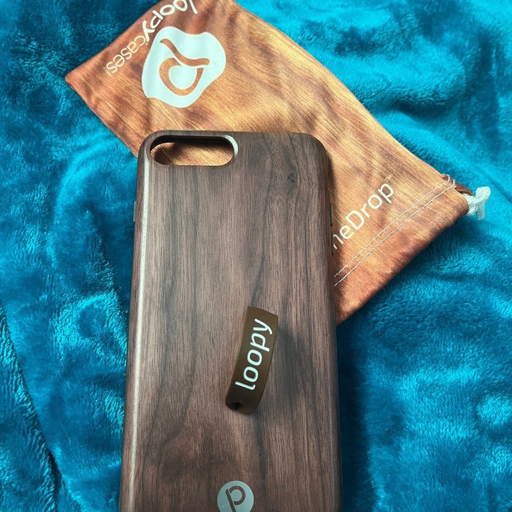 Loopy case- color Teakwood for iPhone 6/7/8 Plus  phone- lefty